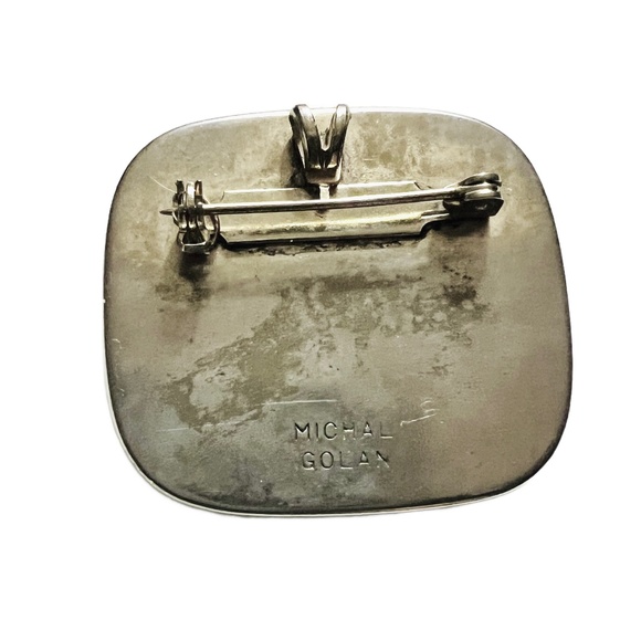 Michal Golan Rectangular Garnet Brooch/Pendant - Picture 2 of 4